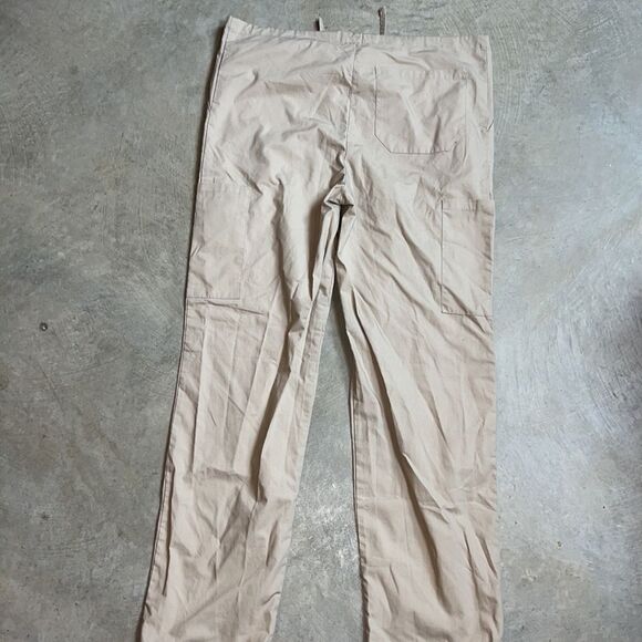 Mobb Cream, Tan Scrubs Size XXS - Picture 3 of 8